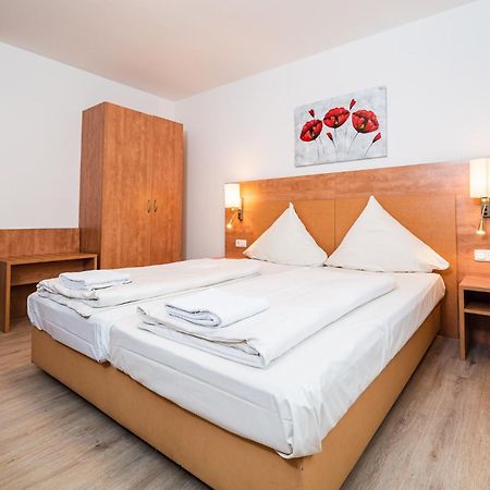 G & L Hotel Дортмунд Экстерьер фото
