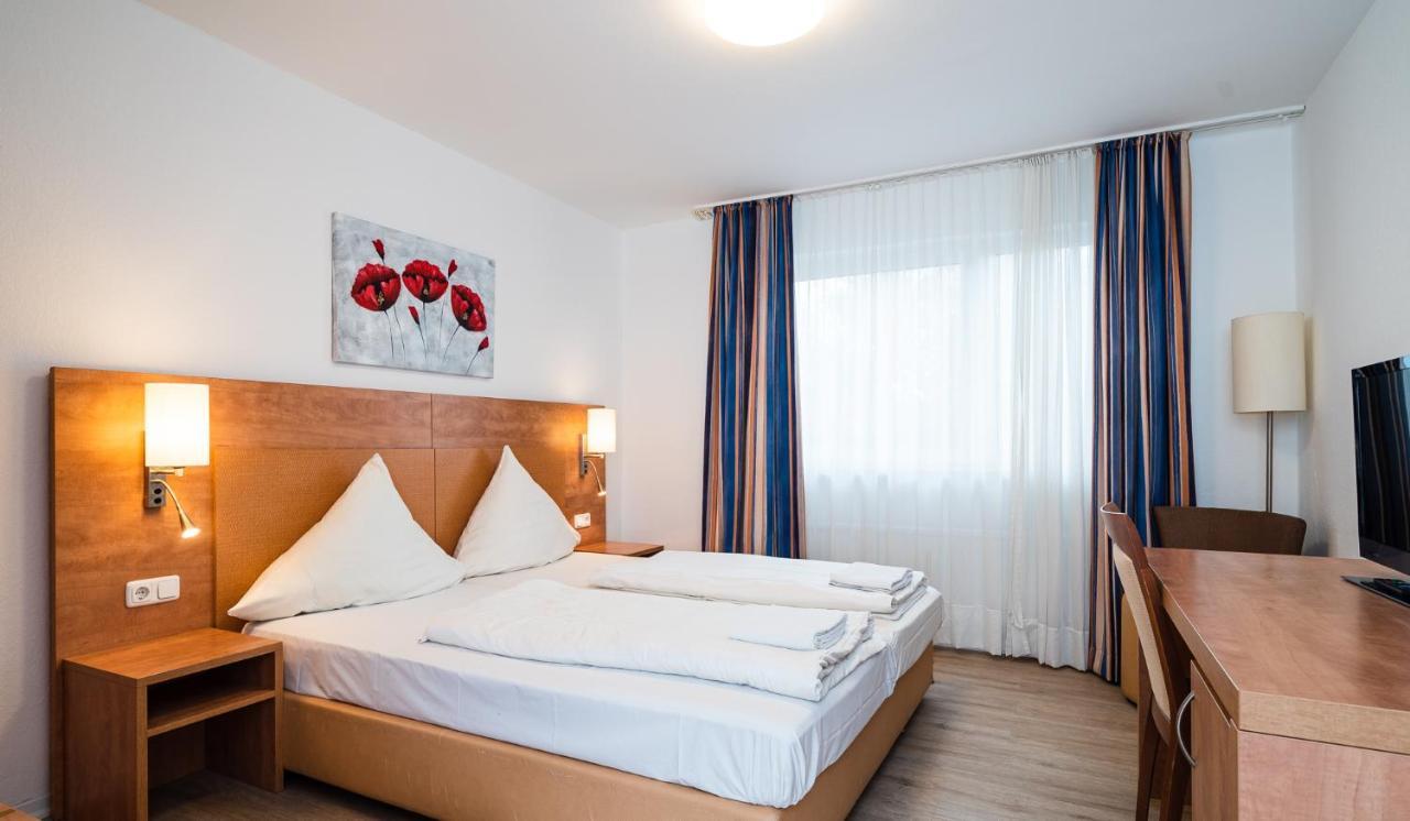 G & L Hotel Дортмунд Экстерьер фото