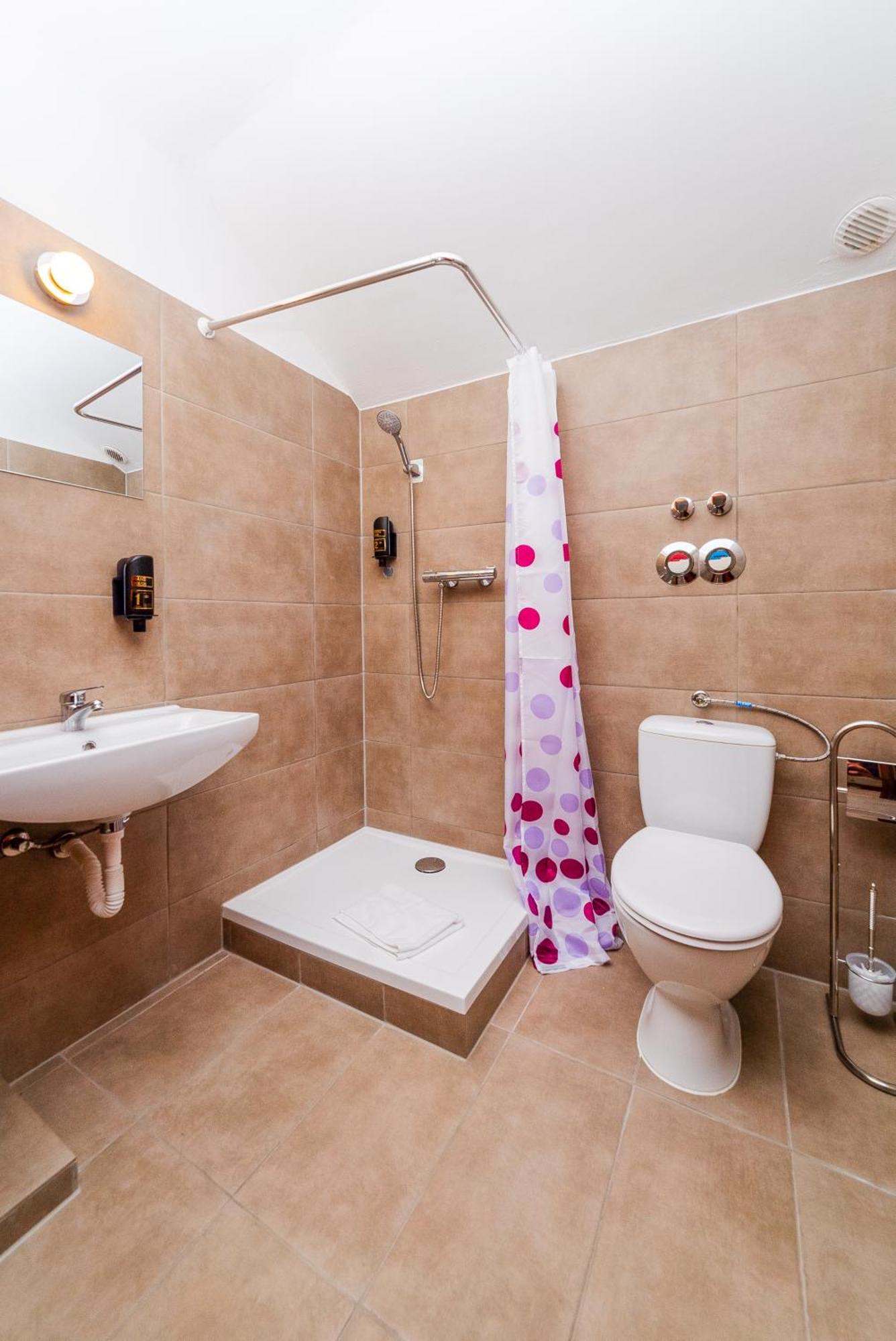 G & L Hotel Дортмунд Экстерьер фото